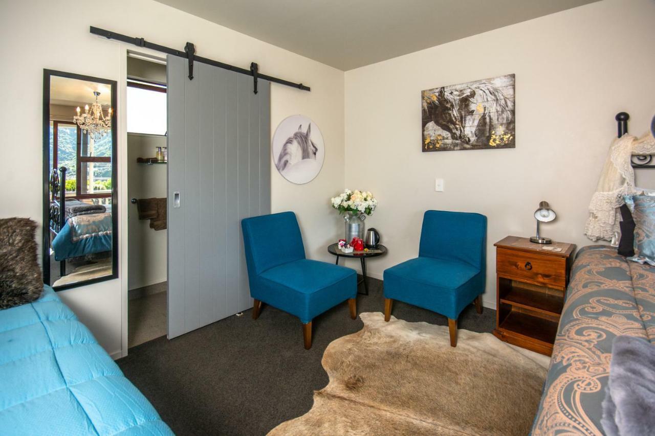 Palmira Lodge Waikawa  Eksteriør billede
